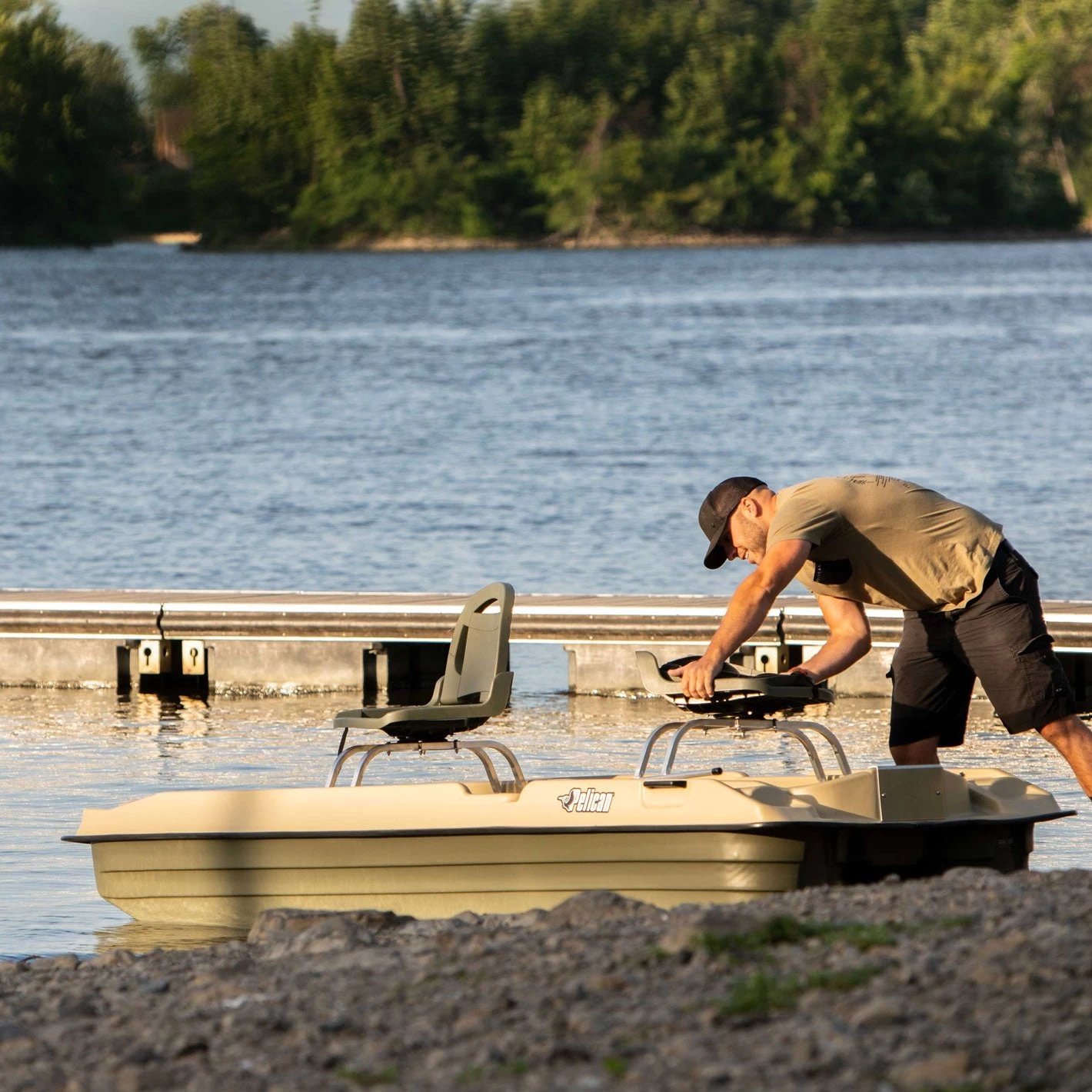 Bass Raider 10E Fishing Boat 11 Bass Raider 10E Fishing Boat - Image 9